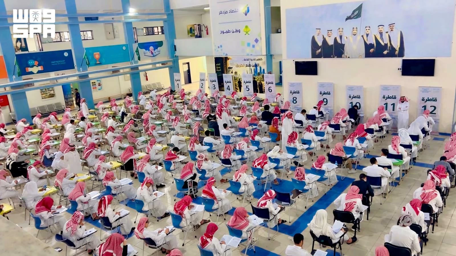 مشروع التخرج والعمل التطوعي شرطان لتخرج طلاب الثانوية