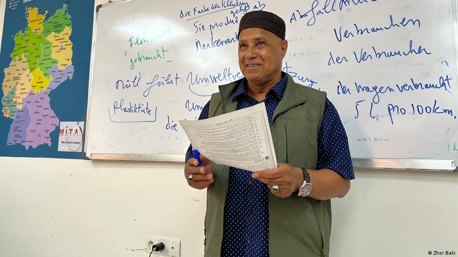"الحلم الألماني" .. شباب مغربي يختار الهجرة بوابة للمستقبل