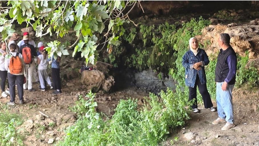 مادبا تعيد رسم صورتها البيئية… حملات ميدانية تعزز النظافة وتحمي المواقع السياحية