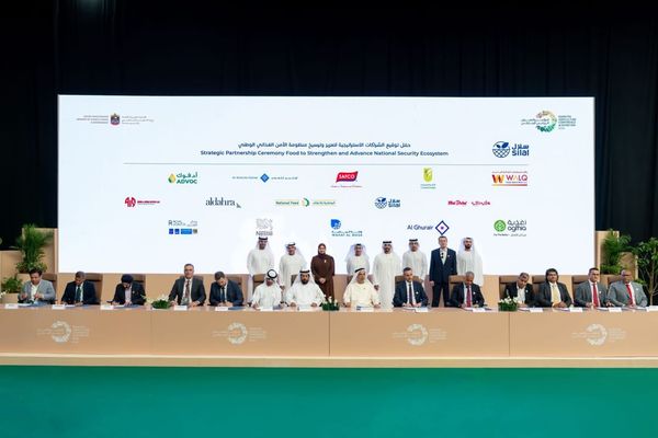 "سلال" تُوقع 14 شراكة إستراتيجية خلال "المؤتمر الزراعي الإماراتي"