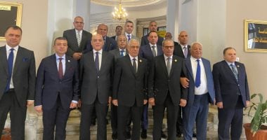 رئيس استئناف القاهرة يستقبل النائب العام لتهنئته بمناسبة توليه رئاسة المحكمة