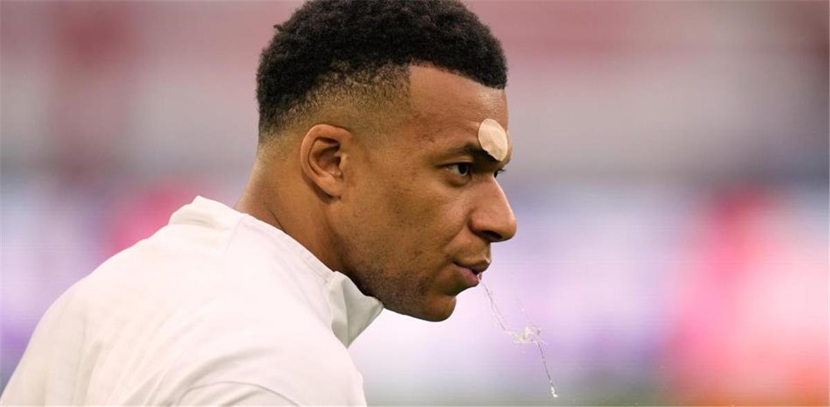 بيتيت ينتقد مبابي: جعل ريال مدريد يعاني من كارثة.. وباريس سان جيرمان أصبح أفضل بدونه