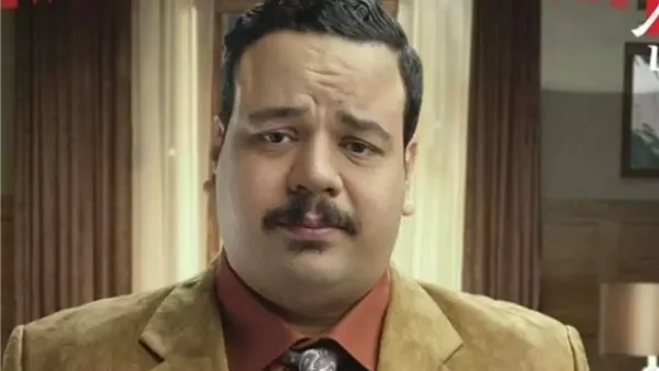 طرح الأغنية الدعائية لمسلسل "هى كيميا" بطولة مصطفى غريب (فيديو)