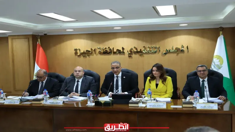 محافظ الجيزة: حملات دورية لضبط الأسواق ورفع كفاءة منظومة النظافة بالمحافظة