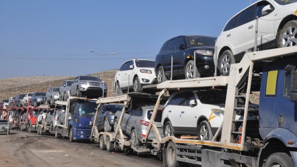 هيئة المنافذ تحدد شروطا لاستيراد السيارات المستعملة إلى المناطق الحرة في سوريا