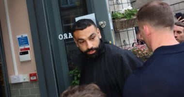 ليفربول يودع محمد صلاح بحفل خاص قبل الرحيل..صور