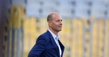 توروب يجري تعديلات على تشكيل الأهلي أمام الجيش الملكي