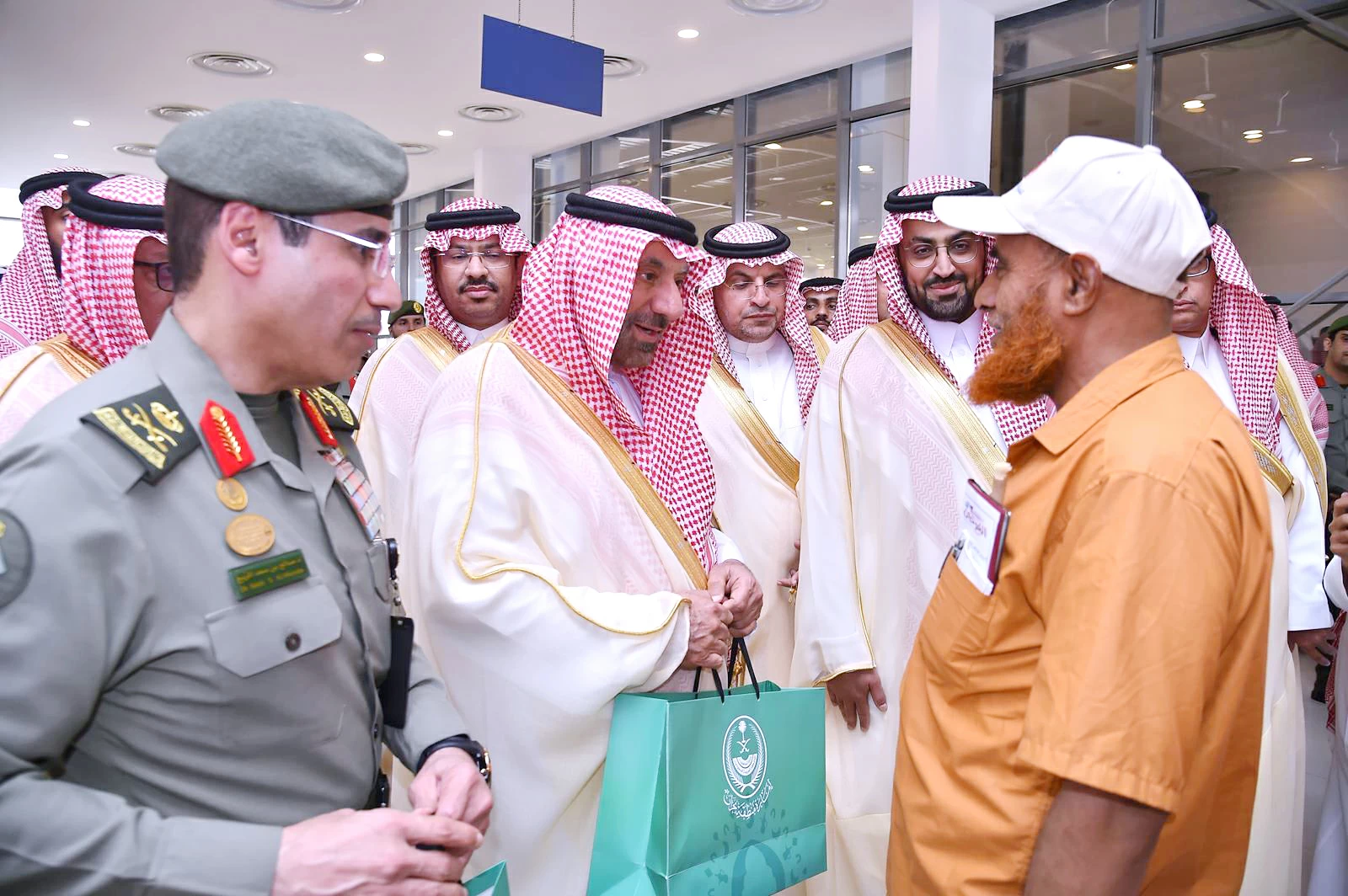 ما تقدّمه القيادة للحجاج نهج راسخ تتوارثه هذه البلاد المباركة