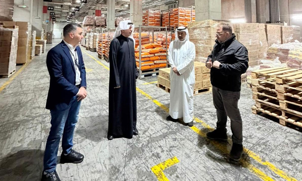 وزير “التجارة” يتفقد شركات الدواجن ويؤكد استقرار الإمدادات وانسيابية العمل