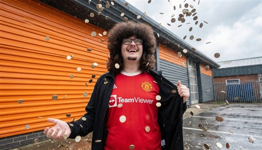 بالأرقام.. كيف تحول "شعر" مشجع اليونايتد إلى بورصة إعلانات؟