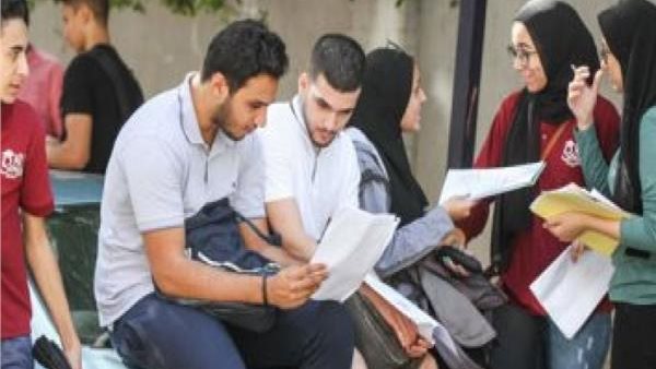 توزيع أسئلة امتحانات الثانوية العامة 2026 بجميع المواد