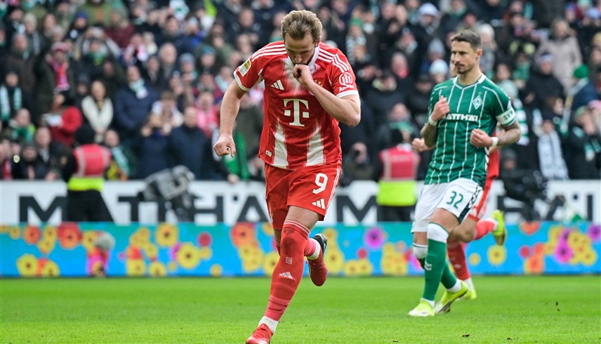 كين يُسقط رقم رونالدو ويدخل بوابة الـ500 هدف