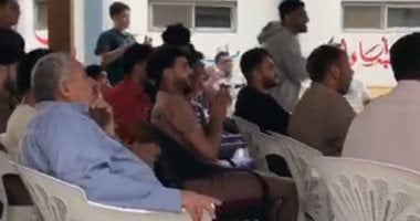 فرحة شباب قرية محمد صلاح بالهدف الأول لمنتخب مصر ضد إيران