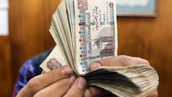 هل عوائد شهادات البنوك ربا؟ داعية يوضح الحكم الشرعي