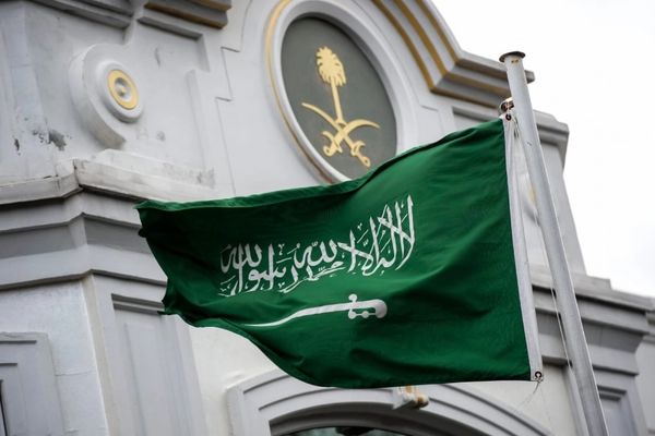 السفارة السعودية في اليابان تدعو المواطنين إلى الحيطة والحذر بسبب التقلبات الجوية