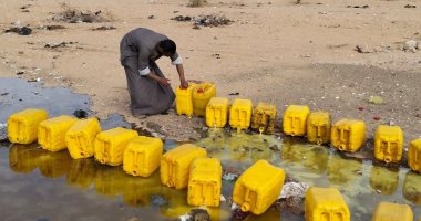تموين الأقصر تعدم كميات من زيت الطعام معاد استخدامه وغير صالح للاستهلاك