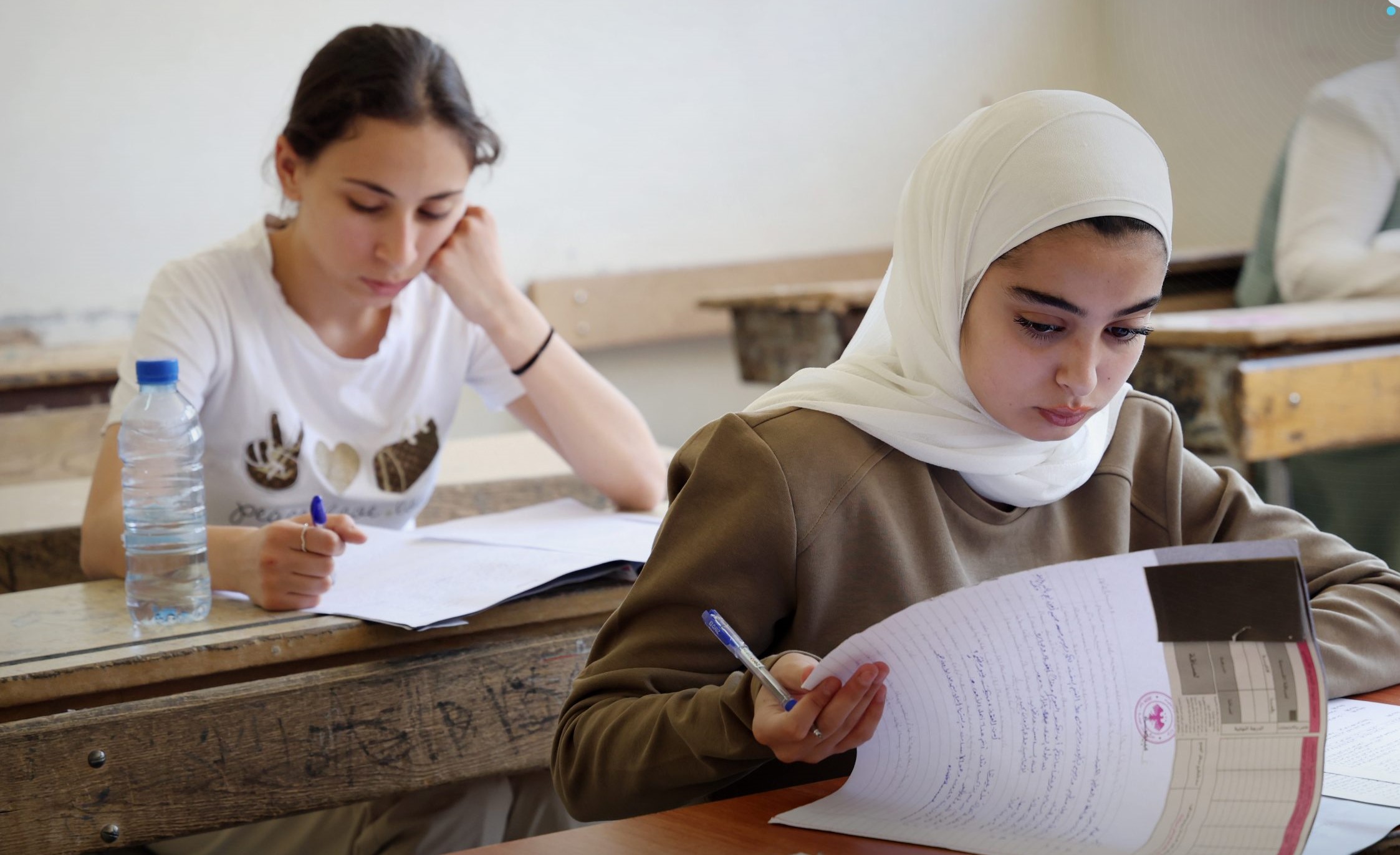 بمادة اللغة العربية.. طلاب التعليم الأساسي في سوريا ينهون امتحانات دورة 2026