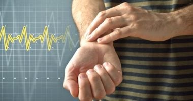 تكشف كفاءة قلبك ومستوى توترك.. أسباب تقلب ضربات القلب