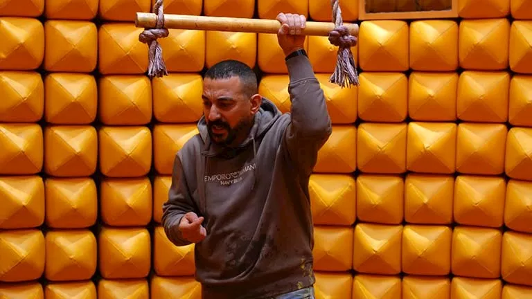 ماذا قال دياب عن العمل مع غادة عبدالرازق؟