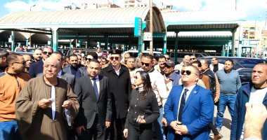 محافظ البحيرة تشدد على تكثيف حملات الرقابة عقب تحريك أسعار الوقود