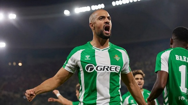 عيون “فياريال” على سفيان امرابط لضمه في الميركاتو الصيفي