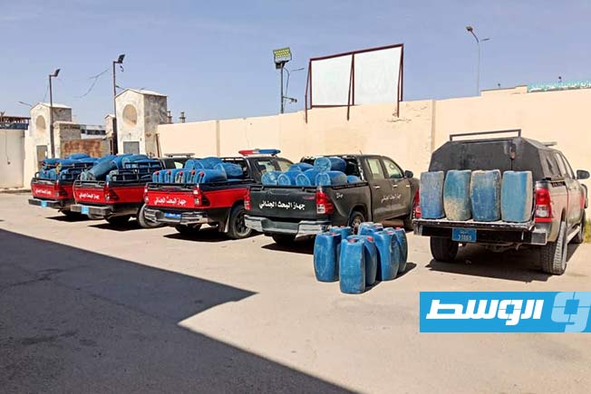 ضبط بنزين معد للتهريب في أجدابيا