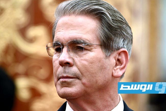 وزير الخزانة الأميركي: الولايات المتحدة والصين تبحثان وضع ضوابط للذكاء الصناعي