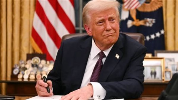 ترامب: النفط الفنزويلي بدأ بالتدفق للأسواق ويحقق مبالغ طائلة