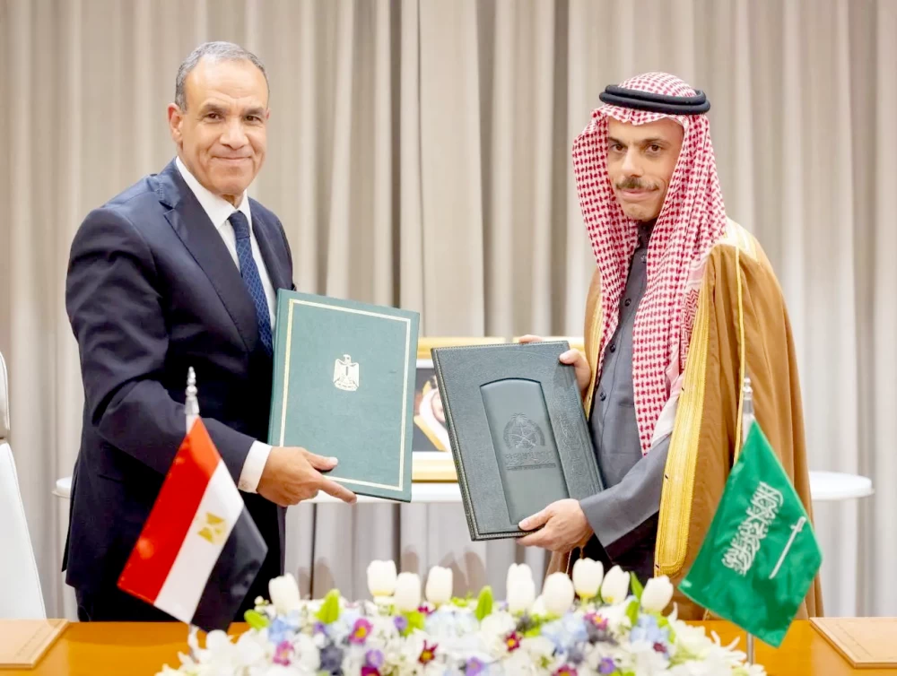 السعودية ومصر تلغيان التأشيرات القصيرة لحاملي الجوازات الدبلوماسية