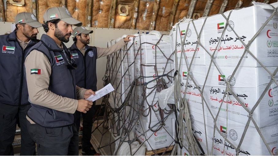 "جسر حميد الجوي" يُسدل الستار على مسيرة شهرين من إغاثة الغزيين
