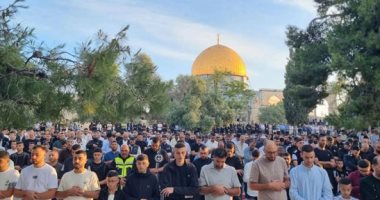 140 ألف مصلٍ يؤدون صلاة عيد الأضحى بالمسجد الأقصى