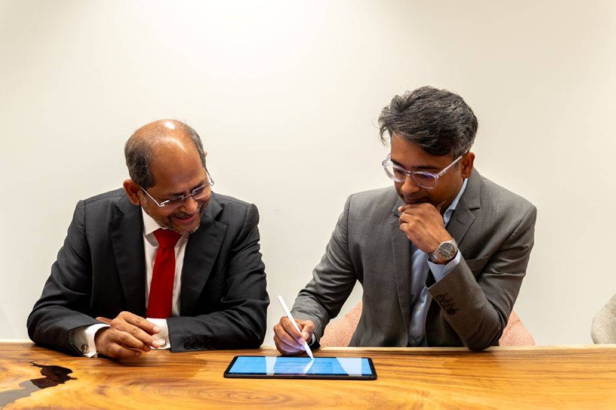 تحالف بين «سينارتشي للاستشارات» و«موردور إنتليجنس»