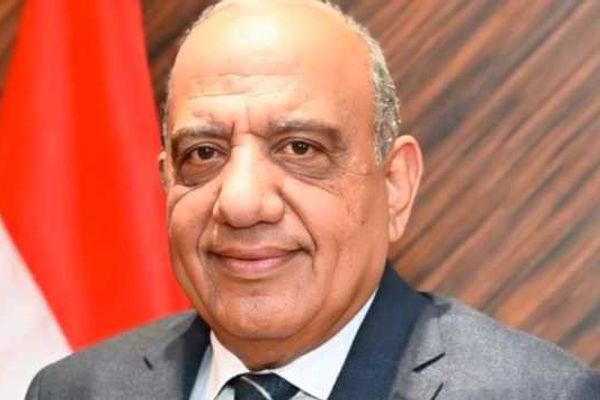 وزير الكهرباء يؤكد: المواطن من حقه الحصول على خدمة بجودة وكفاءة