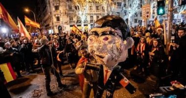 سانشيز يهاجم القضاء الإسباني بسبب قضية دمية فيراز