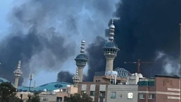 إعلام إيراني: قصف على أصفهان يستهدف مجمعا صناعيا للحديد والصلب