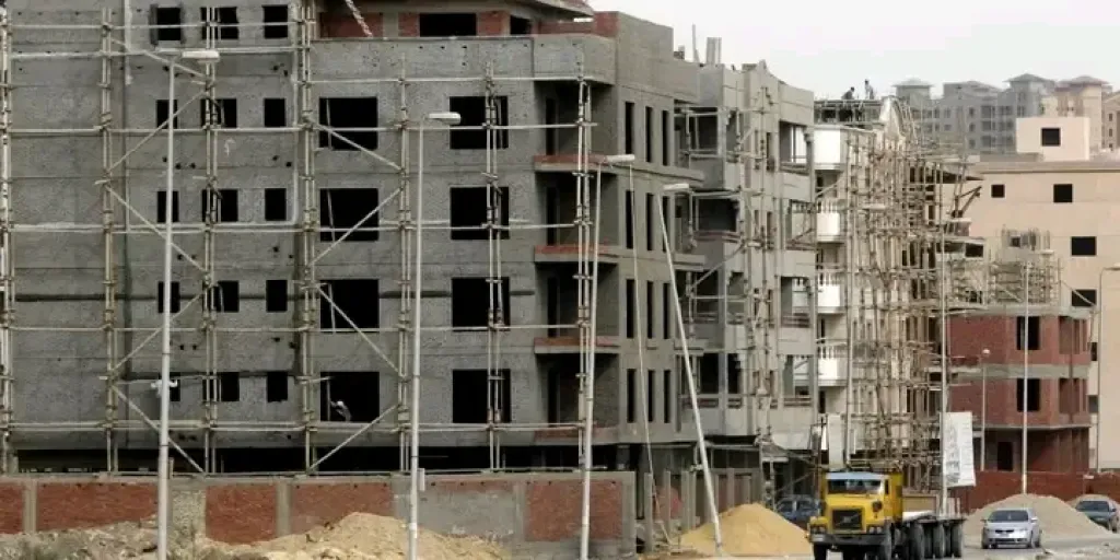 تشديد الرقابة على البناء المخالف بالمحافظات باستخدام الأقمار الصناعية والدرون