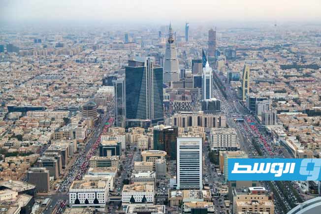 سماع دوي انفجارات في الرياض