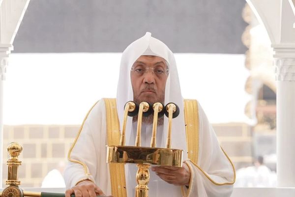 خطيب المسجد الحرام: احذروا ظلم النفس باجتراح السيّئات