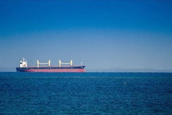 عاجل.. واشنطن تعترض ناقلة نفط إيراني في المحيط الهندي
