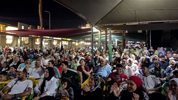 فرحة الهدف الأول لمصر بمرمي أستراليا في شبرا الخيمة (فيديو)