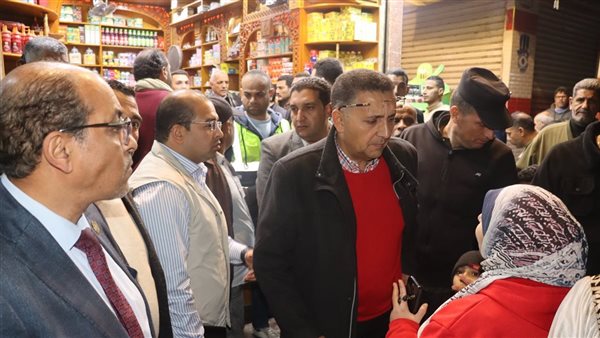 محافظ القليوبية يقود حملة مكبرة بطوخ لضبط الأسواق وإعدام لحوم فاسدة ورفع إشغالات