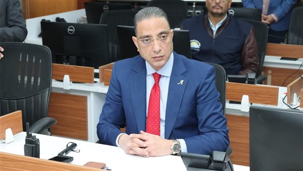 من داخل غرفة إدارة الأزمات بالجيزة، كيف تتابع المحافظة الشوارع في رمضان لحظة بلحظة؟