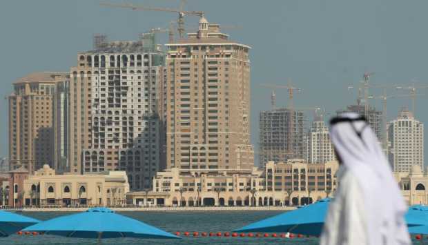 عاجل.. دوي انفجارات في العاصمة القطرية الدوحة