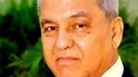 المشترك بين قائمة أسعار الأكل وقائمة أسعار القتل