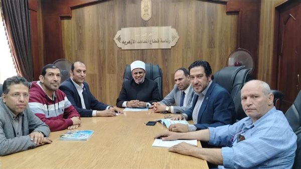 الأزهر يعلن تطبيق منهج اللغة الفرنسية للمرحلة الابتدائية في العام الدراسي الجديد