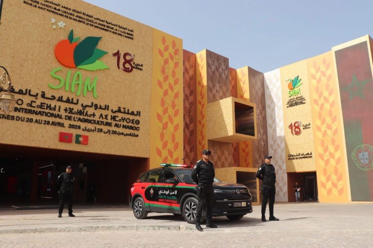 الأمير مولاي رشيد يفتتح الملتقى الدولي للفلاحة بمكناس ويسلم شواهد “العلامات المميزة” للتعاونيات
