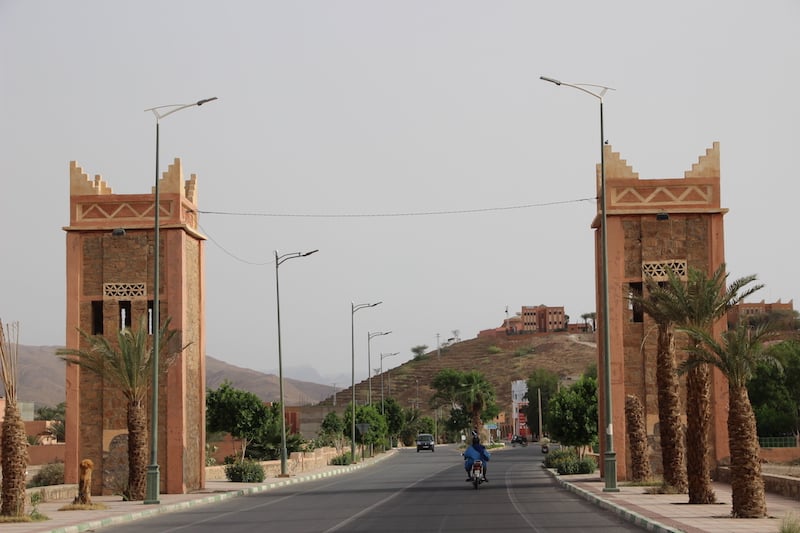 إقليم طاطا.. اجتماع تنسيقي لتتبع برنامج إعادة تأهيل المناطق المتضررة من الفيضانات