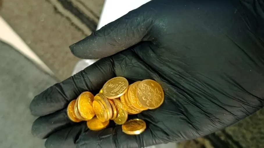 فكة بديلة في غزة.. صك قطع معدنية لمواجهة شح السيولة