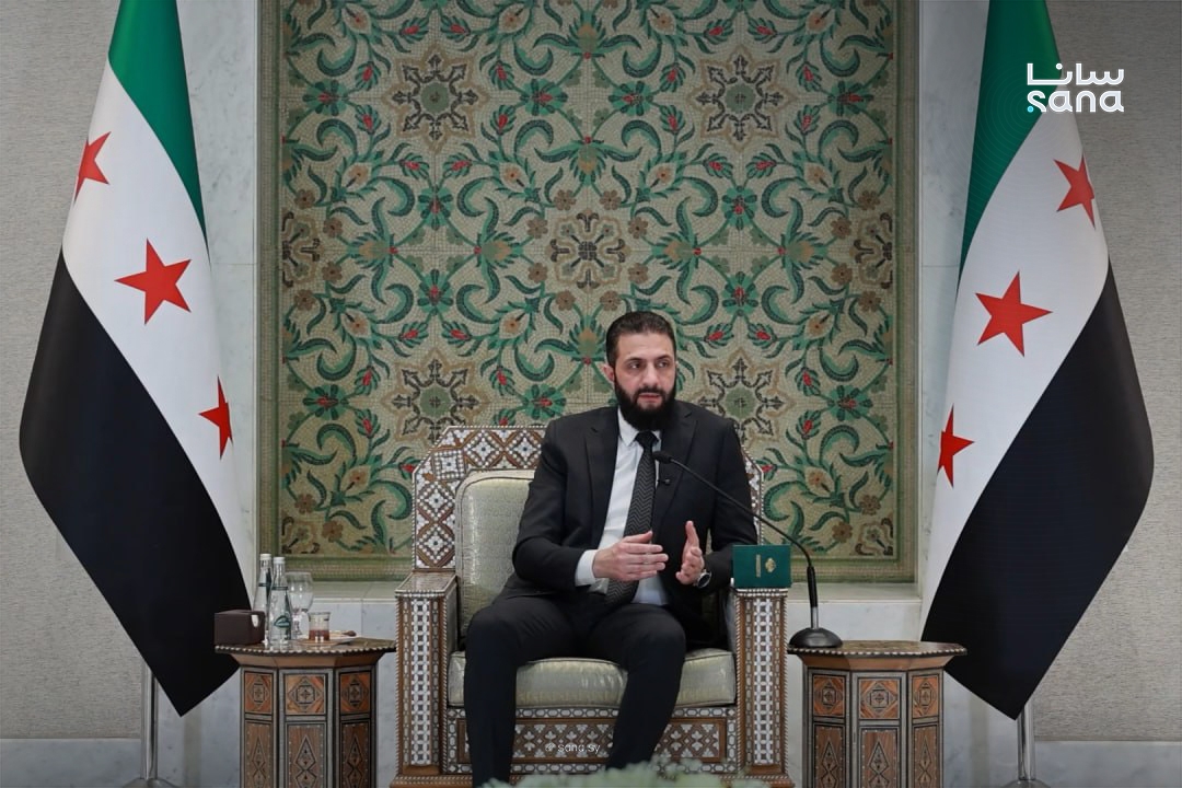 الرئيس الشرع: "التركيز في عملية إعادة البناء يجب أن يبدأ من القرى والبلدات الأكثر تضرراً"