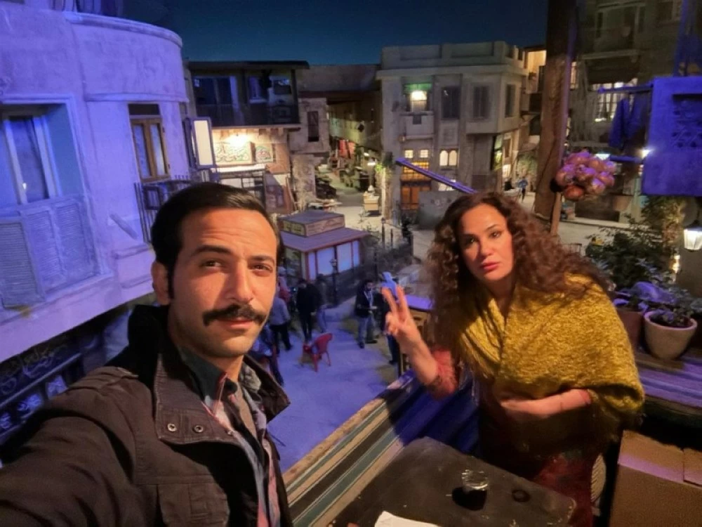 كريم قاسم «متمرد» في «مناعة»